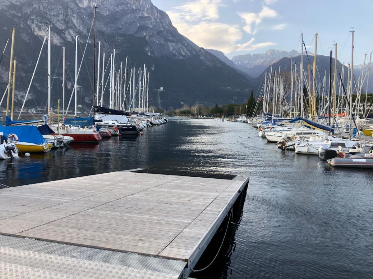 North Lake Riva Apartment, Steps From The Garda Lake Dış mekan fotoğraf