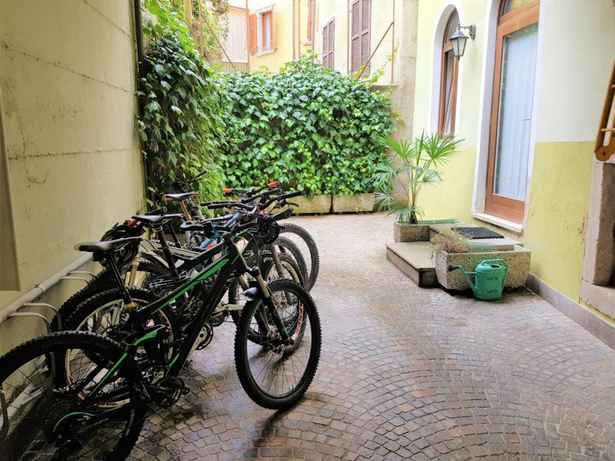 North Lake Riva Apartment, Steps From The Garda Lake Dış mekan fotoğraf