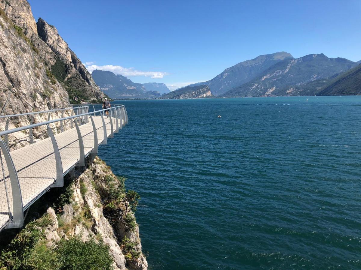 North Lake Riva Apartment, Steps From The Garda Lake Dış mekan fotoğraf