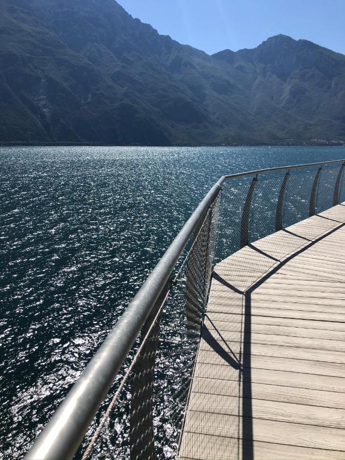 North Lake Riva Apartment, Steps From The Garda Lake Dış mekan fotoğraf